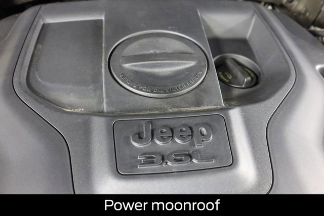 Used 2023 Jeep Grand Cherokee L Overland image 18