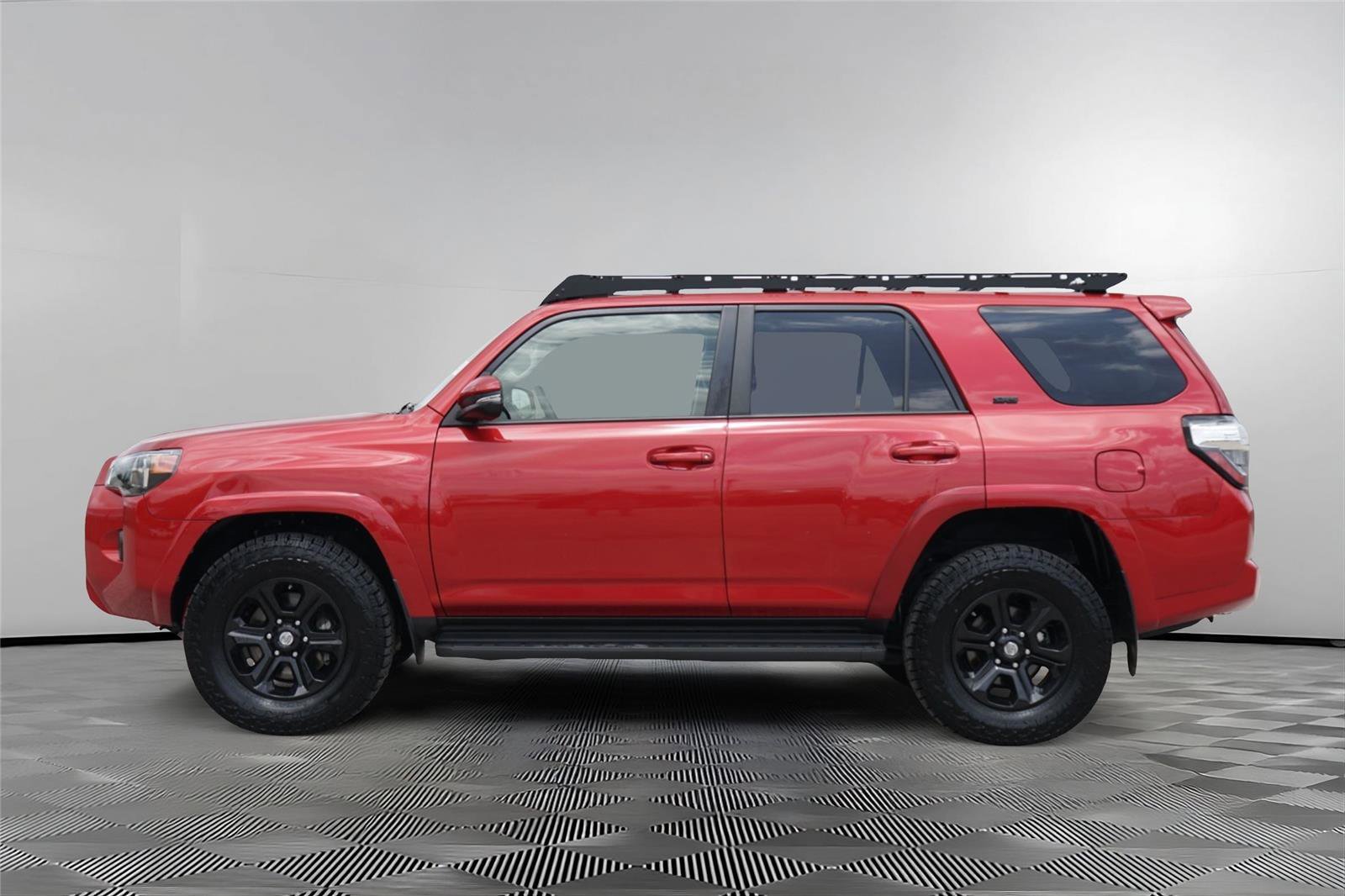 Used 2020 Toyota 4Runner SR5 Premium AWD/4WD image 7