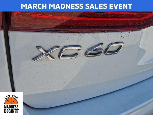Used 2018 Volvo XC60 T6 Momentum w/ Advanced Package image 11
