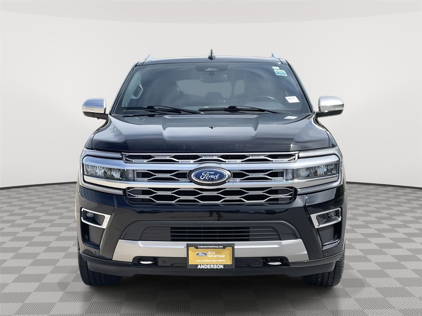 Certified 2023 Ford Expedition Platinum AWD/4WD image 4