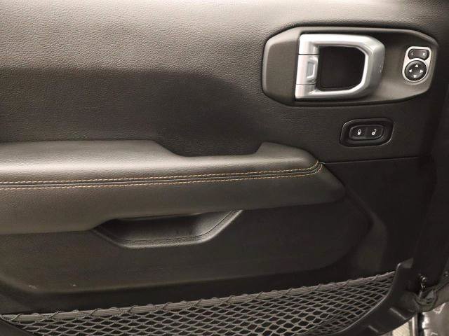 Used 2021 Jeep Wrangler Unlimited Sahara AWD/4WD image 40