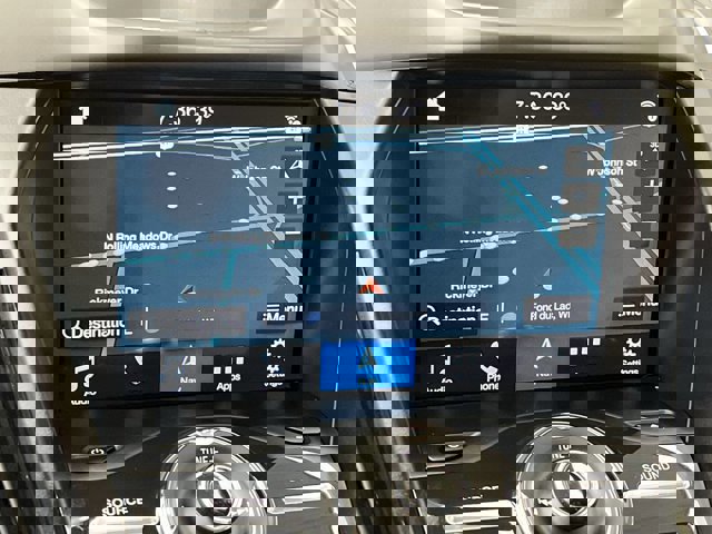 Certified 2018 Ford Escape Titanium w/ Ford Safe & Smart Package image 10