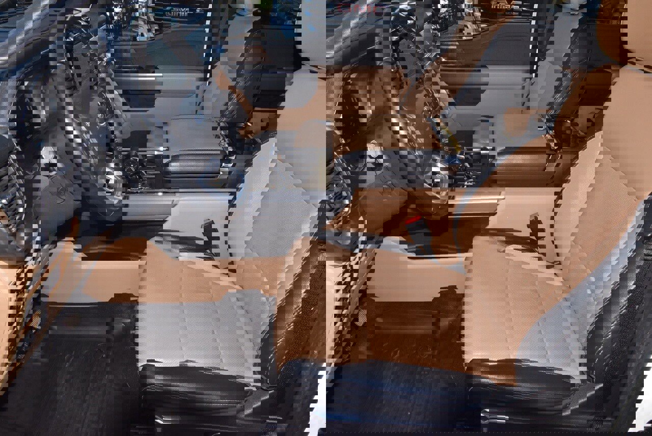 Certified 2023 Ford F150 Lariat w/ Equipment Group 502A High image 13