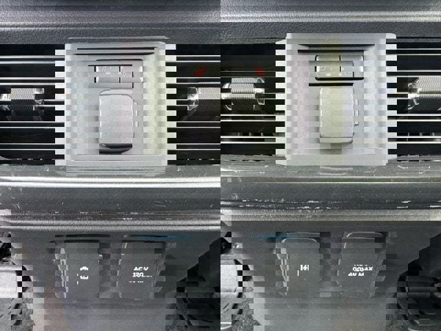 Certified 2022 Ford F150 Lariat w/ Equipment Group 502A High image 22