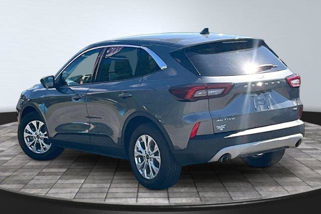 Certified 2023 Ford Escape Active FWD image 2