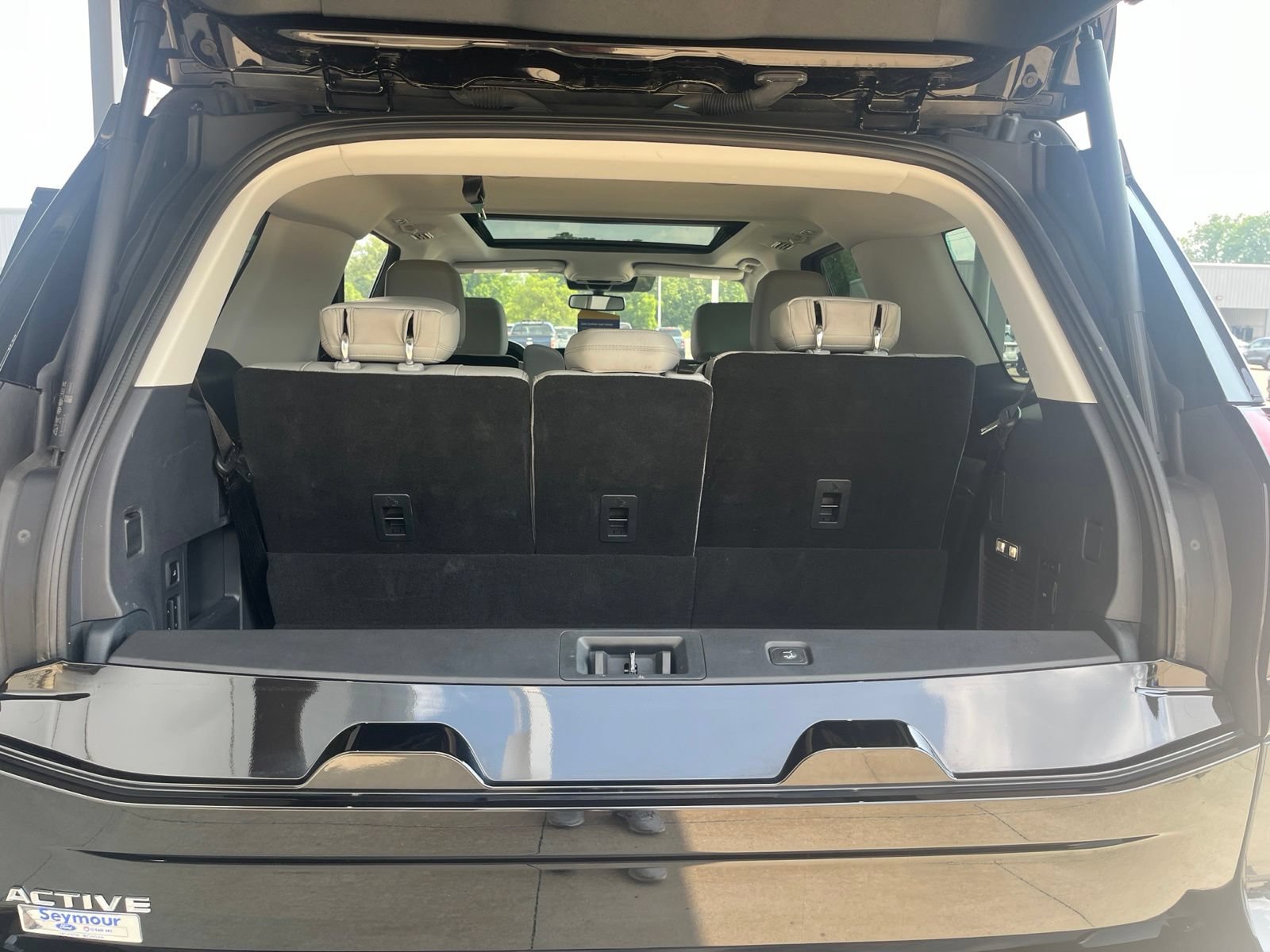 Certified 2025 Ford Expedition Active AWD/4WD image 13
