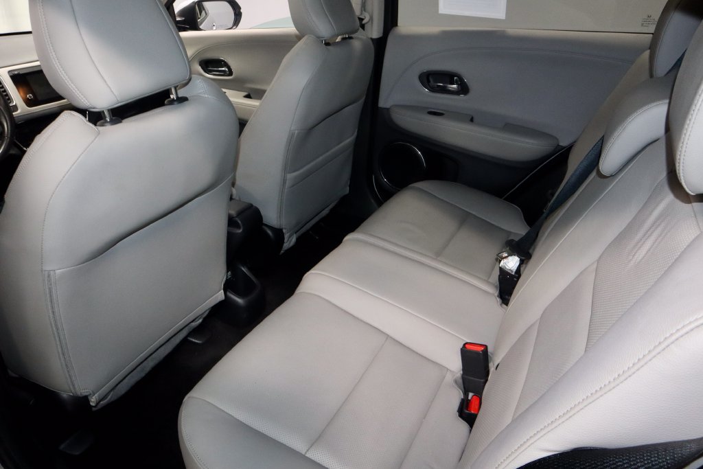 Used 2021 Honda HR-V EX-L image 20