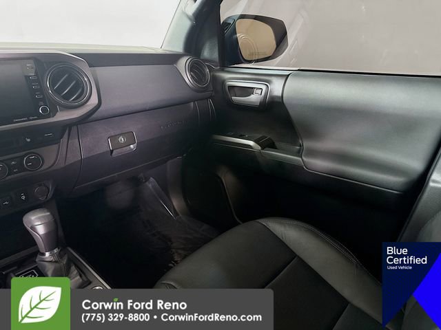 Used 2022 Toyota Tacoma TRD Off-Road w/ TRD Premium Off Road Package AWD/4WD image 29