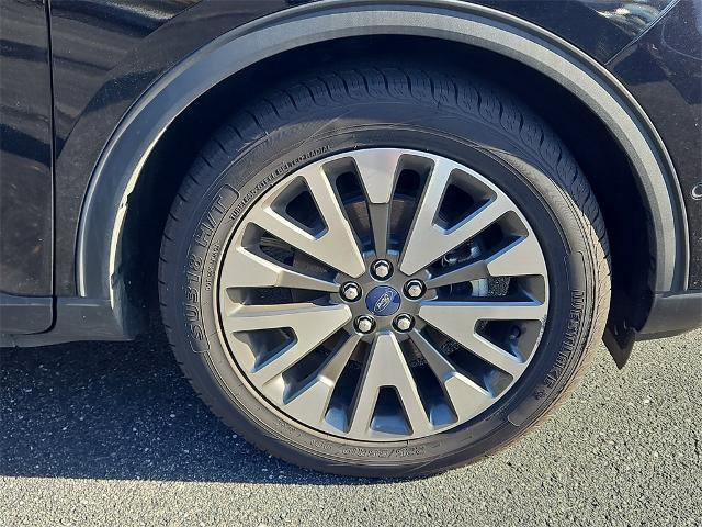 Certified 2020 Ford Escape Titanium image 8