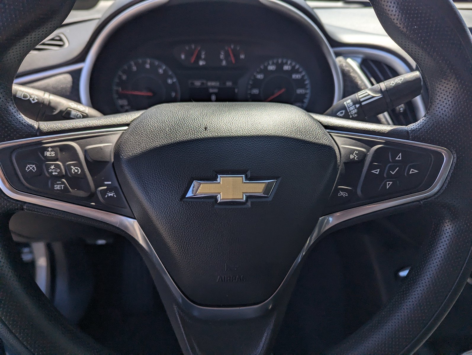 Used 2024 Chevrolet Malibu LT FWD image 11