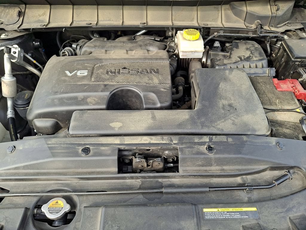 Used 2022 Nissan Pathfinder SL AWD/4WD image 28