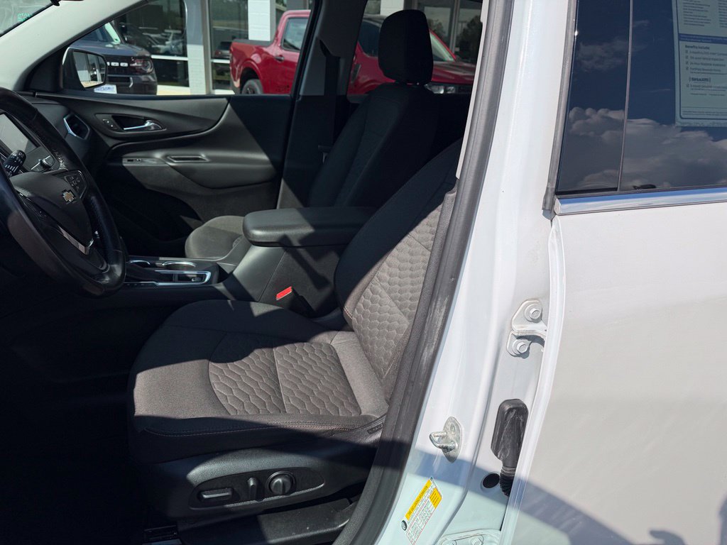 Used 2020 Chevrolet Equinox LT AWD/4WD image 9