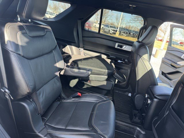 Certified 2022 Ford Explorer ST w/ Equipment Group 401A image 33