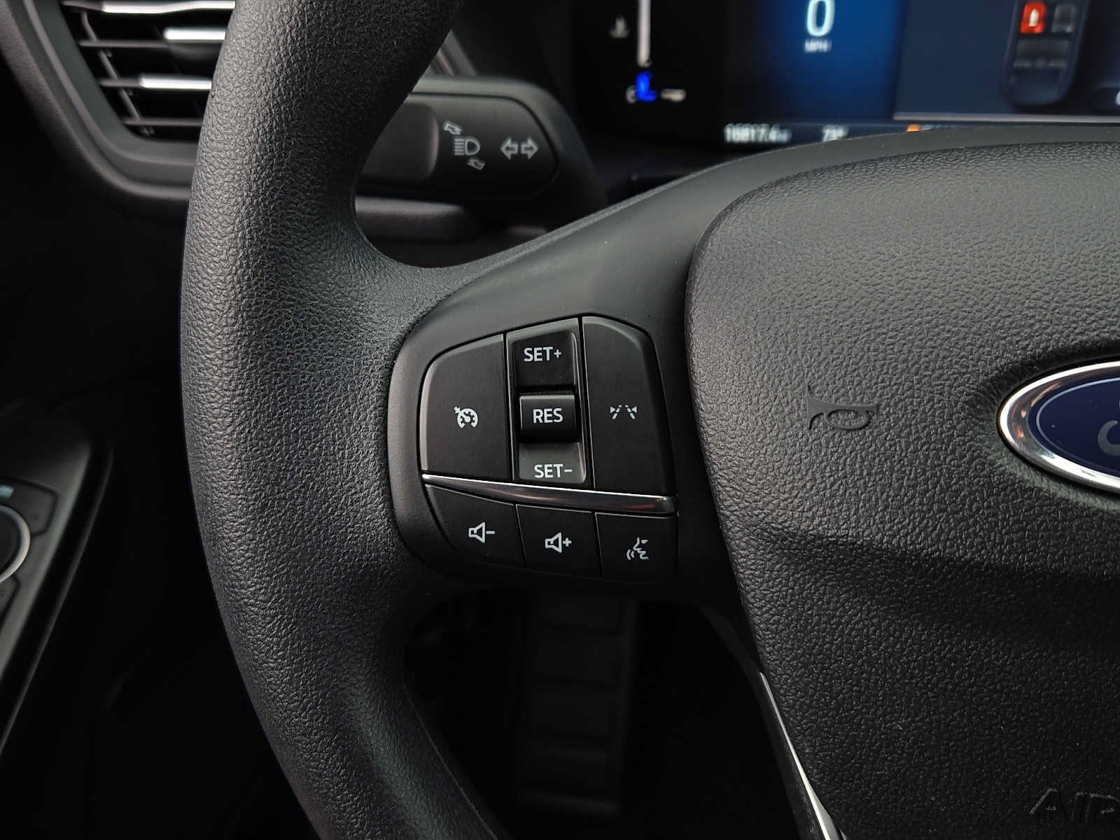 Certified 2025 Ford Escape Active AWD/4WD image 20