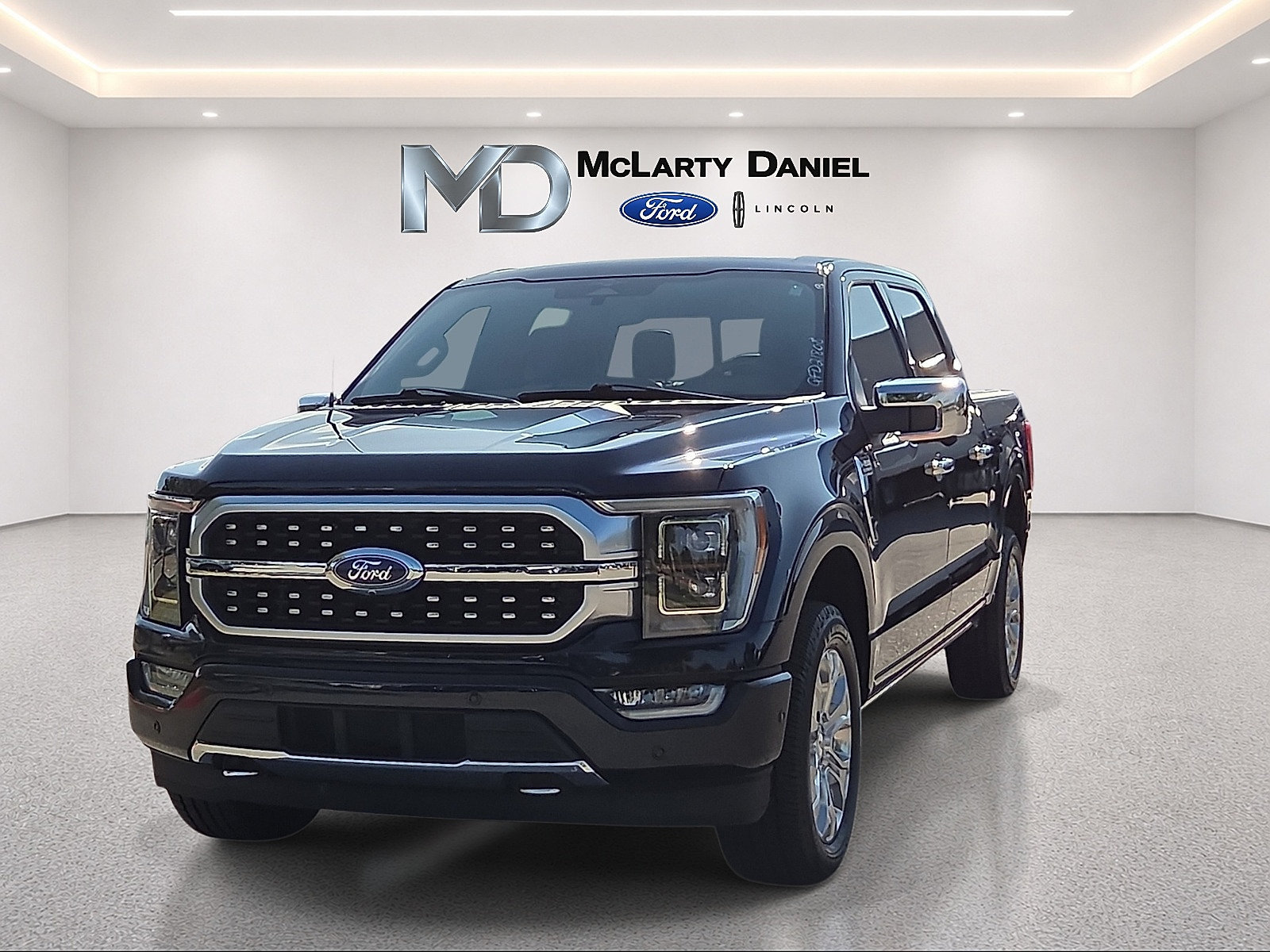 Certified 2023 Ford F150 Platinum w/ Equipment Group 701A High AWD/4WD image 2