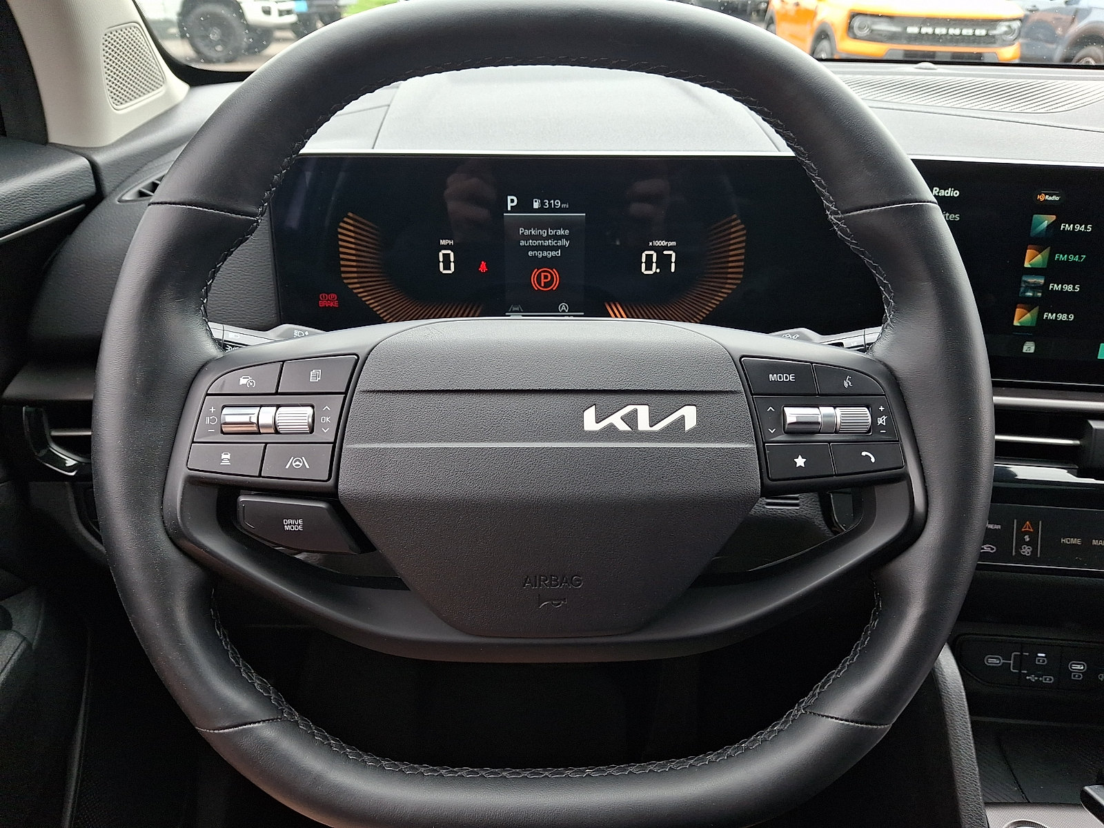 Used 2026 Kia Sportage EX w/ EX Panorama Roof Package FWD image 26