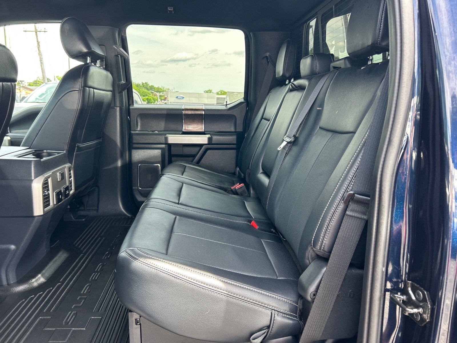Certified 2022 Ford F250 Lariat AWD/4WD image 11