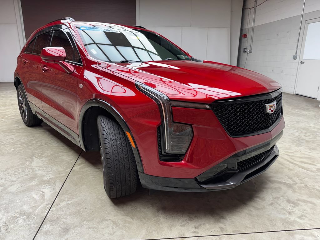 Used 2024 Cadillac XT4 Sport w/ Active Safety Package AWD/4WD image 7