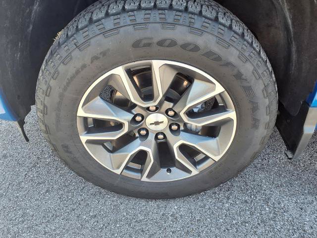Used 2024 Chevrolet Silverado 1500 RST w/ Convenience Package II AWD/4WD image 5