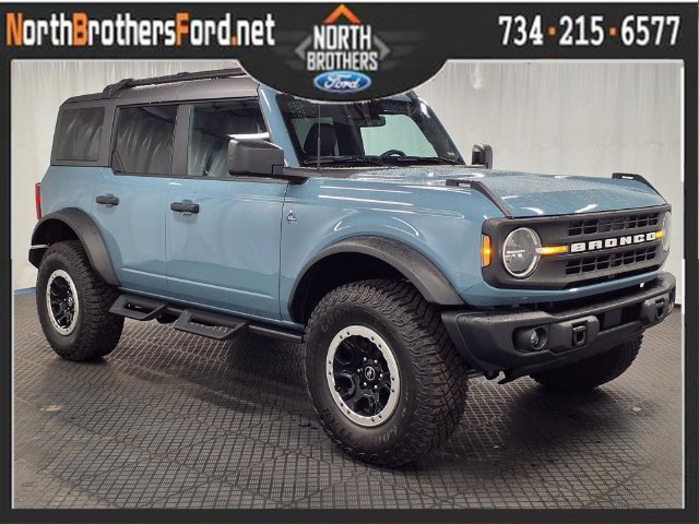 Certified 2023 Ford Bronco Black Diamond w/ Sasquatch Package AWD/4WD image 1