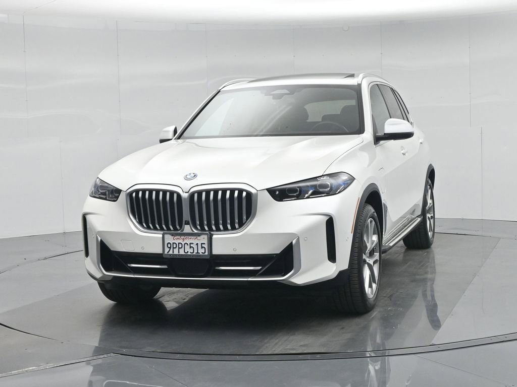 Used 2025 BMW X5 xDrive50e image 56