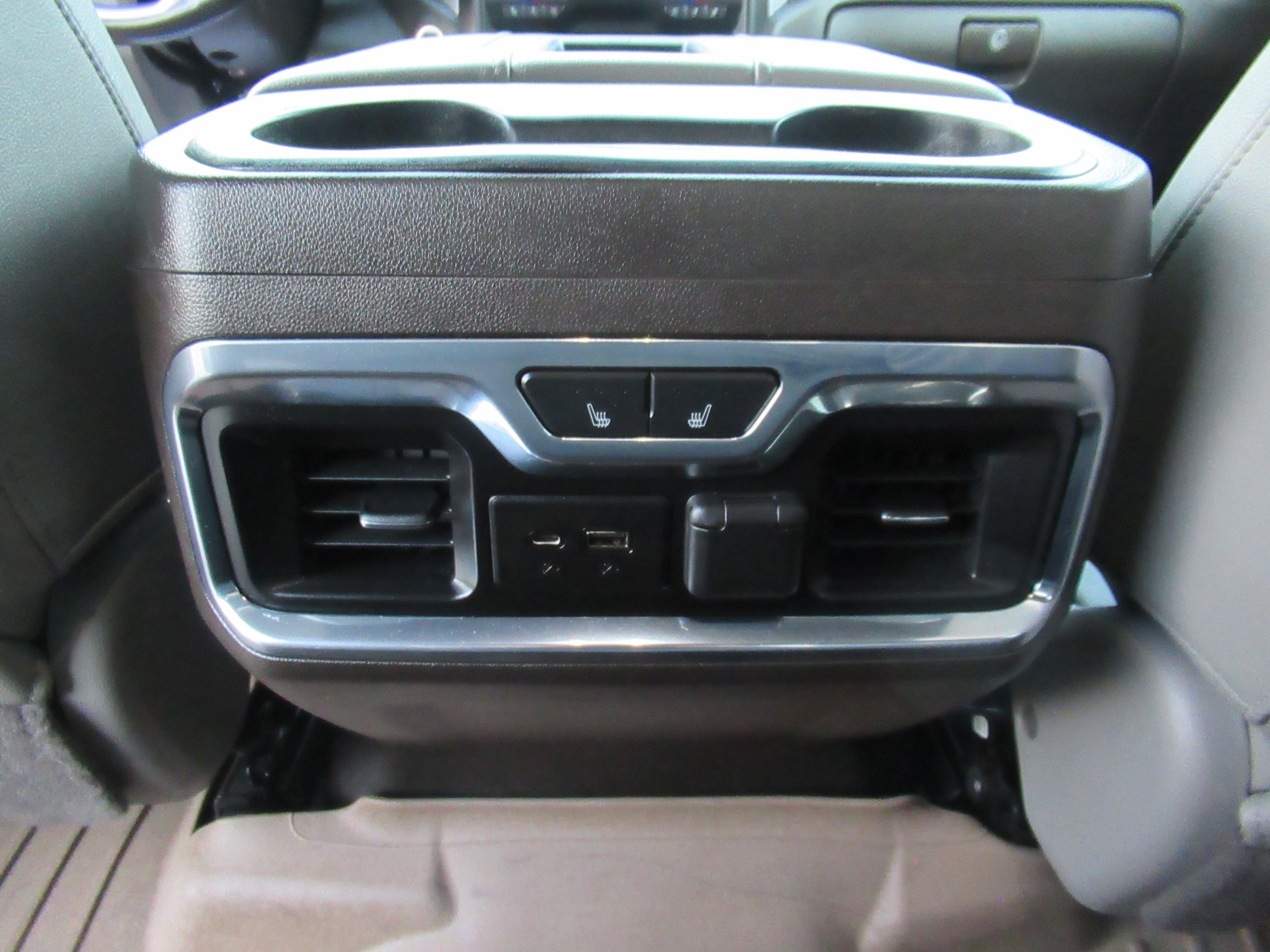 Used 2020 GMC Sierra 1500 SLT w/ SLT Premium Plus Package AWD/4WD image 21