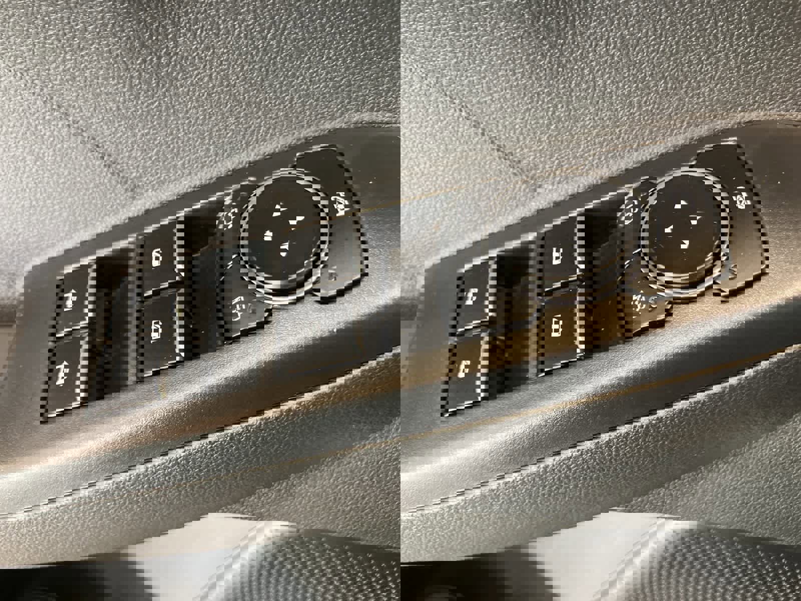 Certified 2023 Ford Escape ST-Line Elite w/ Premium Technology Package image 15