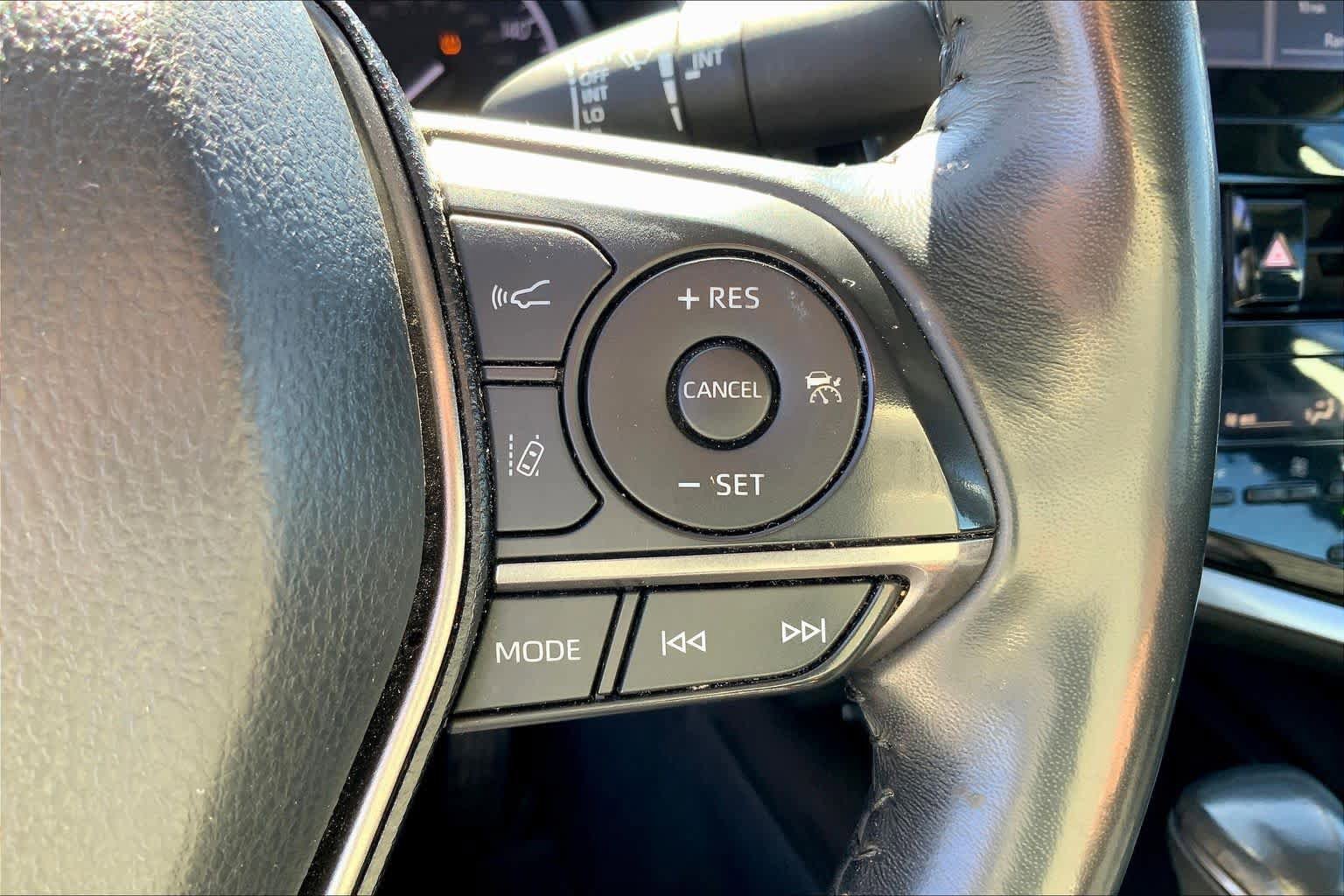 Used 2024 Toyota Camry SE w/ Convenience Package FWD image 23
