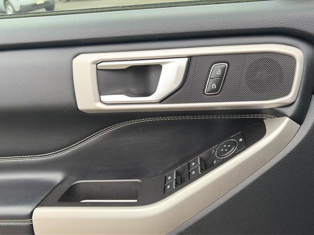 Certified 2021 Ford Explorer XLT w/ Equipment Group 202A image 26