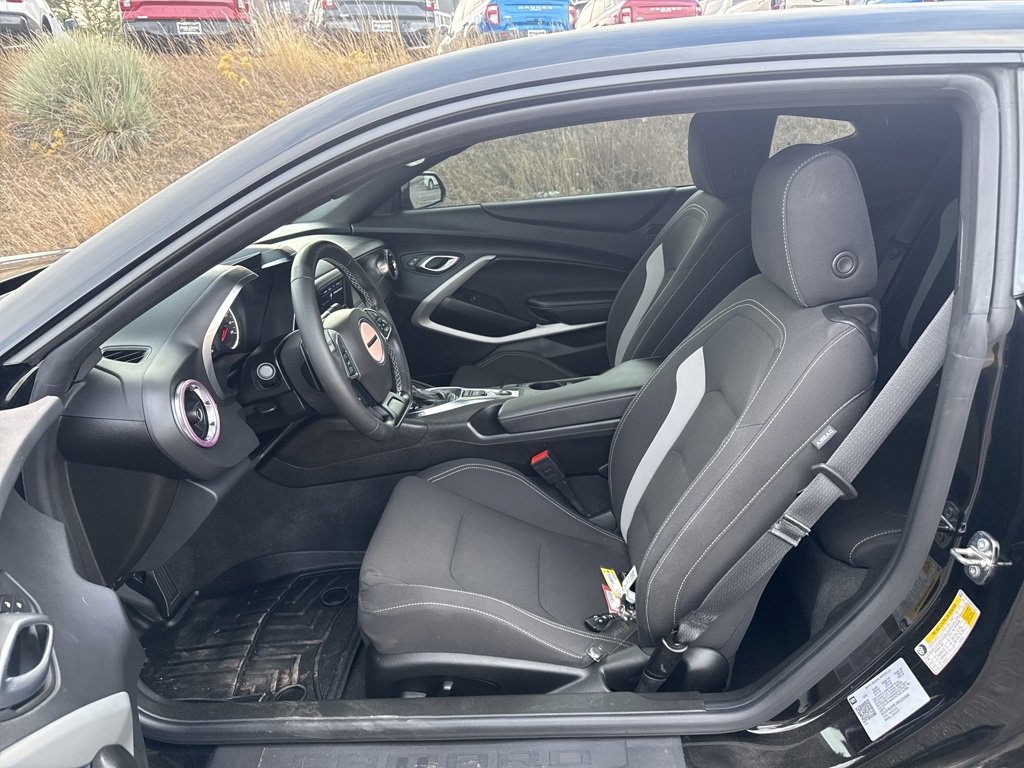 Used 2024 Chevrolet Camaro LT image 10