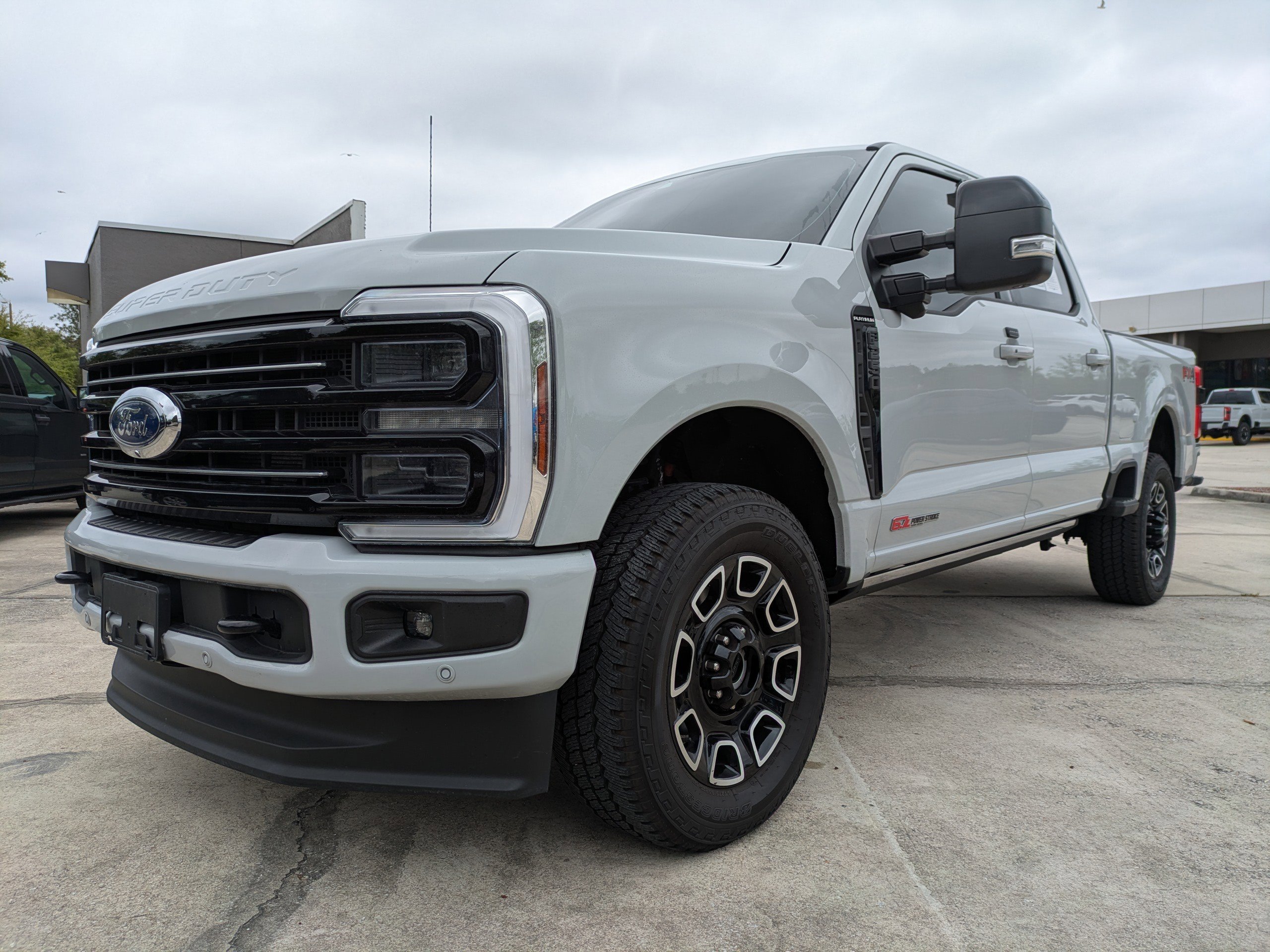 Certified 2025 Ford F250 Platinum AWD/4WD image 8