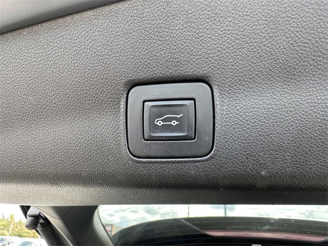 Used 2022 Chevrolet TrailBlazer ACTIV w/ Sun and Liftgate Package image 43