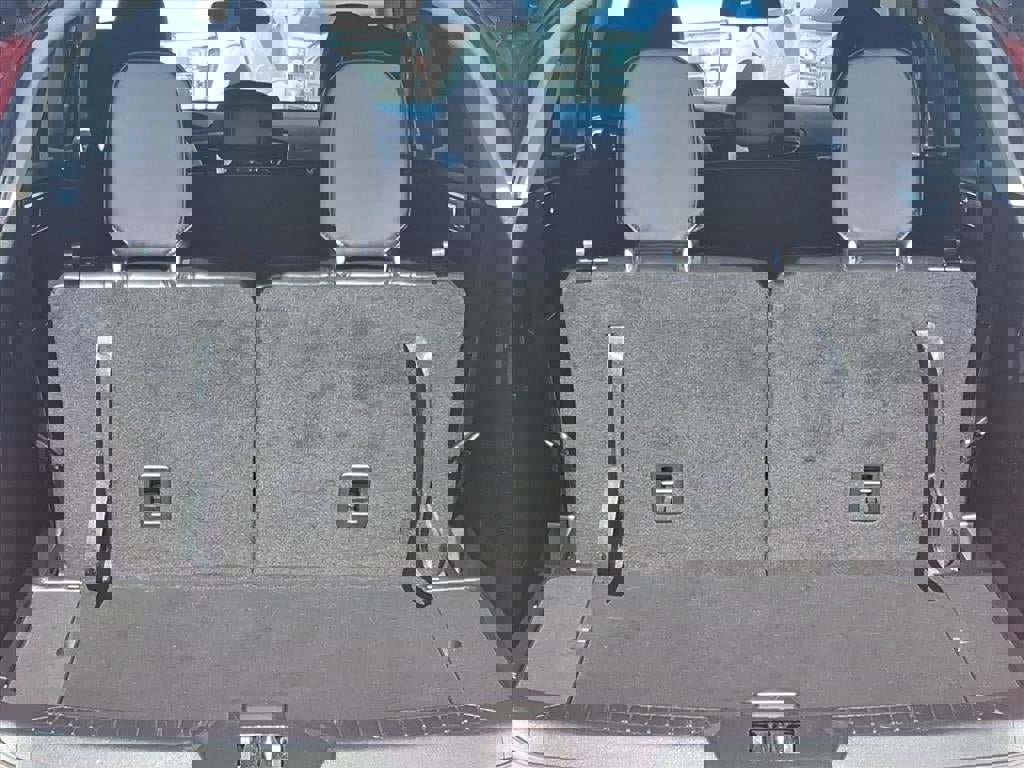 Certified 2023 Ford Explorer XLT w/ Equipment Group 202A image 17