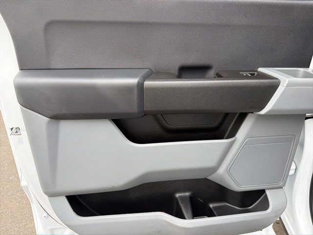 Certified 2024 Ford F250 XL w/ Snow Plow/Camper Package image 29