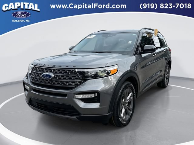 Certified 2022 Ford Explorer XLT w/ Equipment Group 202A