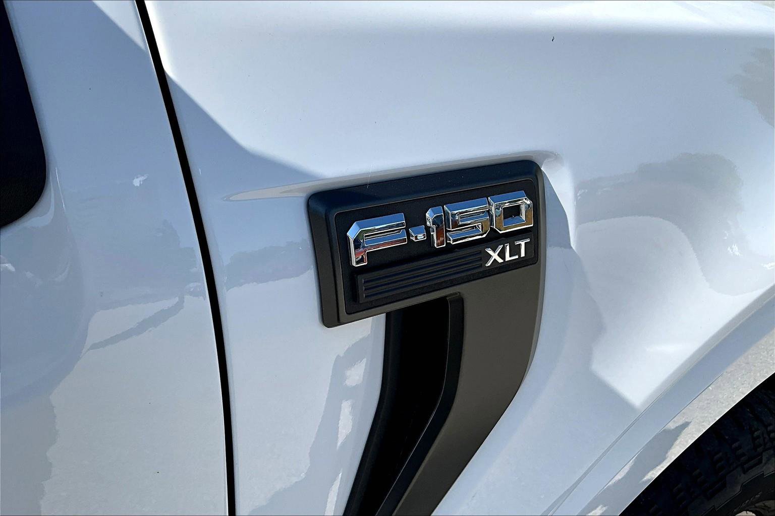 Certified 2023 Ford F150 XLT w/ Equipment Group 302A High image 19