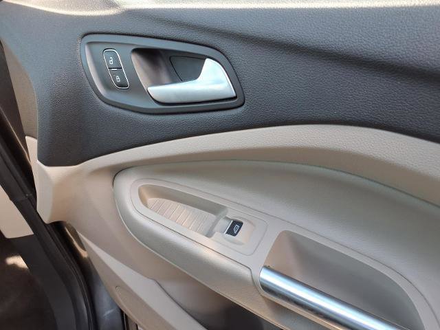 Certified 2019 Ford Escape SE image 22