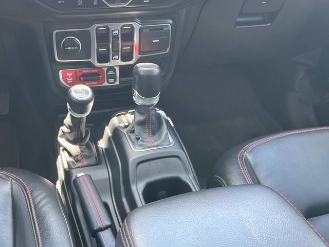 Used 2023 Jeep Gladiator Rubicon w/ Cold Weather Group AWD/4WD image 20