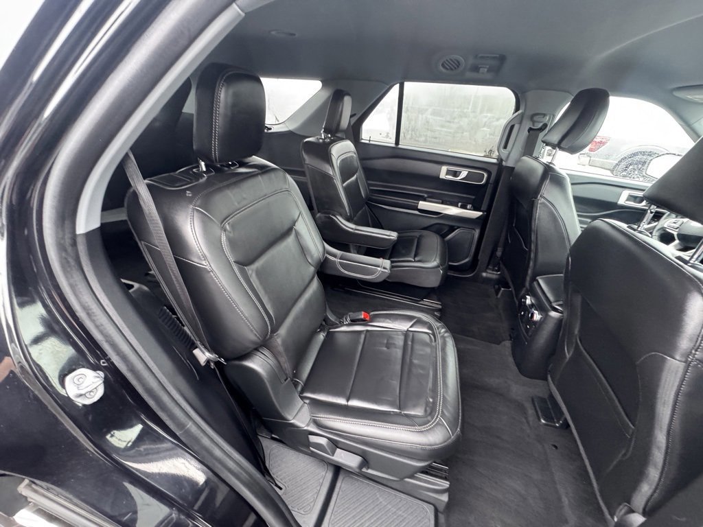 Certified 2023 Ford Explorer XLT w/ Equipment Group 202A image 20