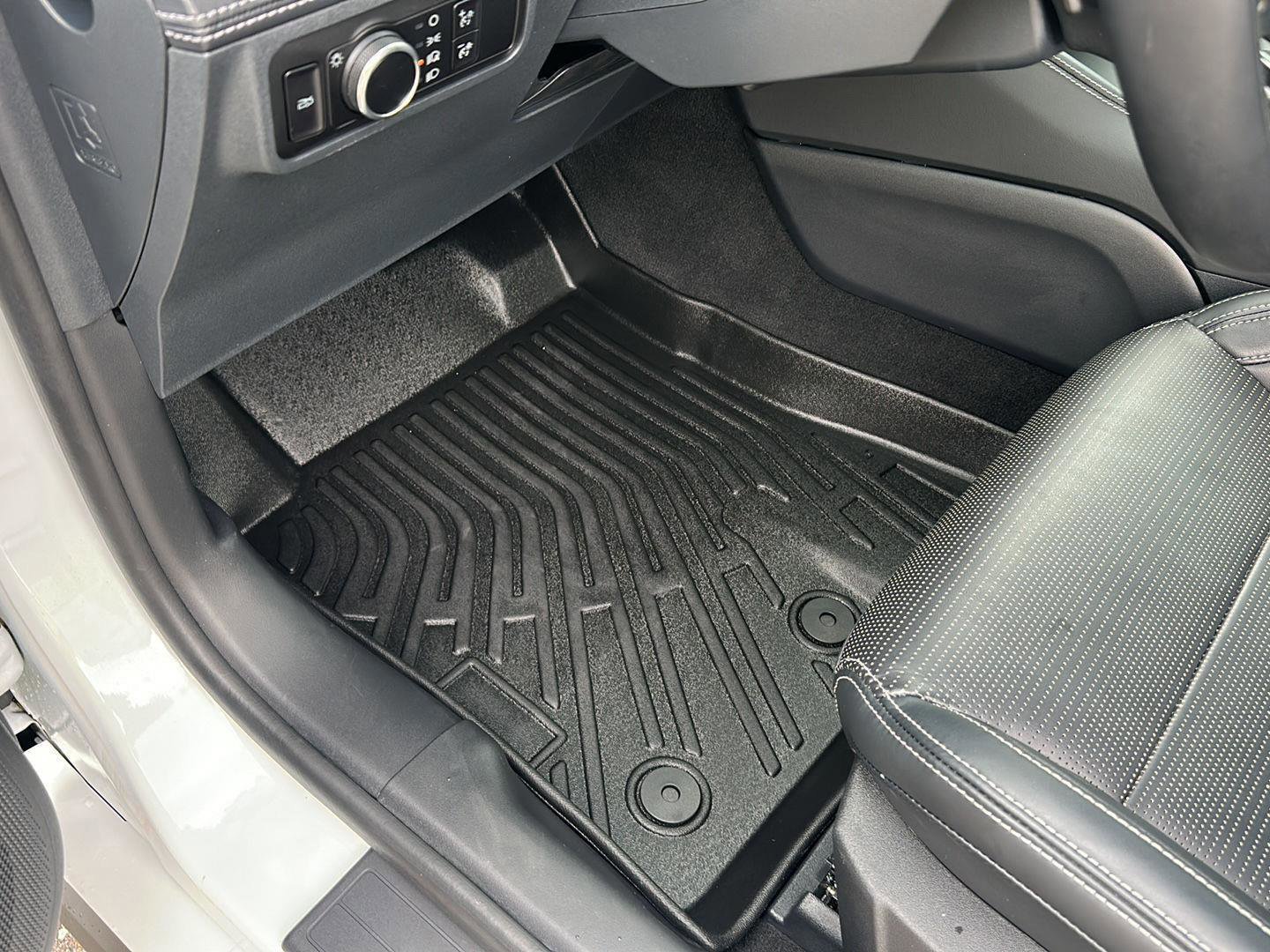 Certified 2025 Ford Mustang GT Premium RWD image 11