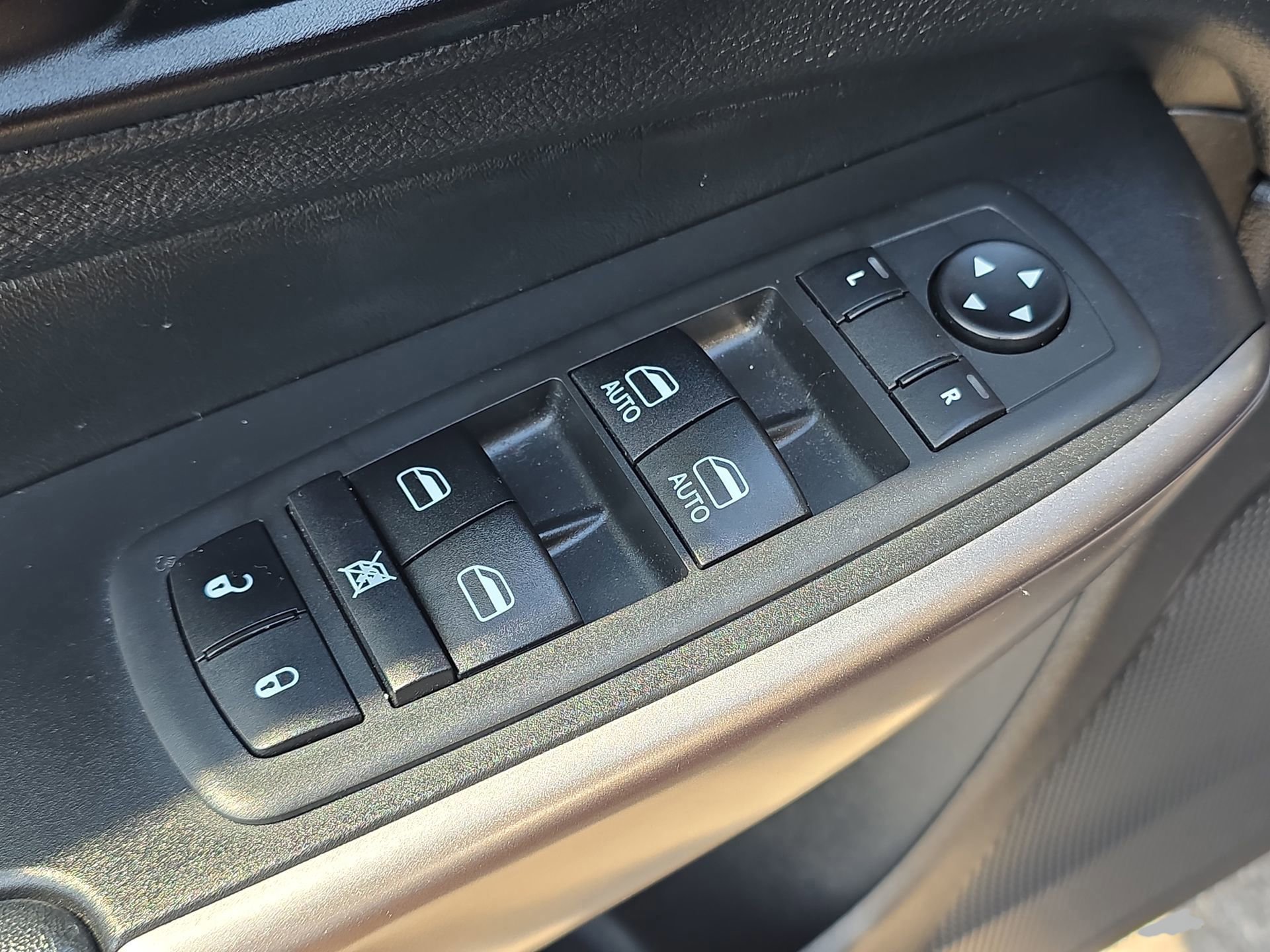 Used 2021 Jeep Cherokee Latitude image 46