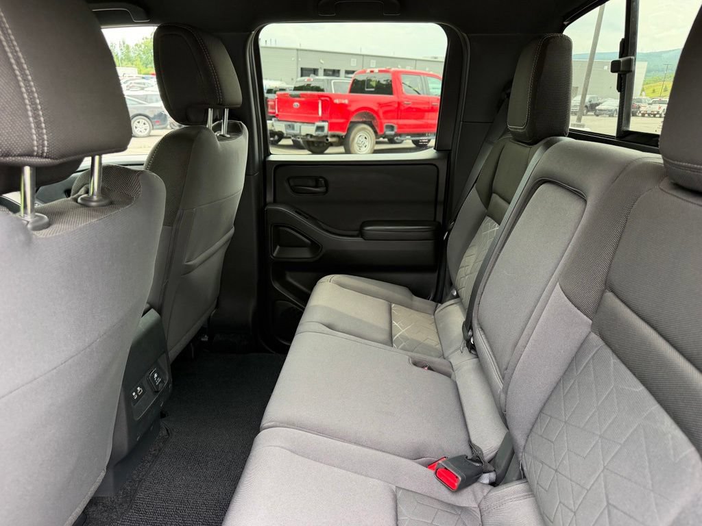Used 2026 Nissan Frontier SV w/ SV Convenience Package AWD/4WD image 8