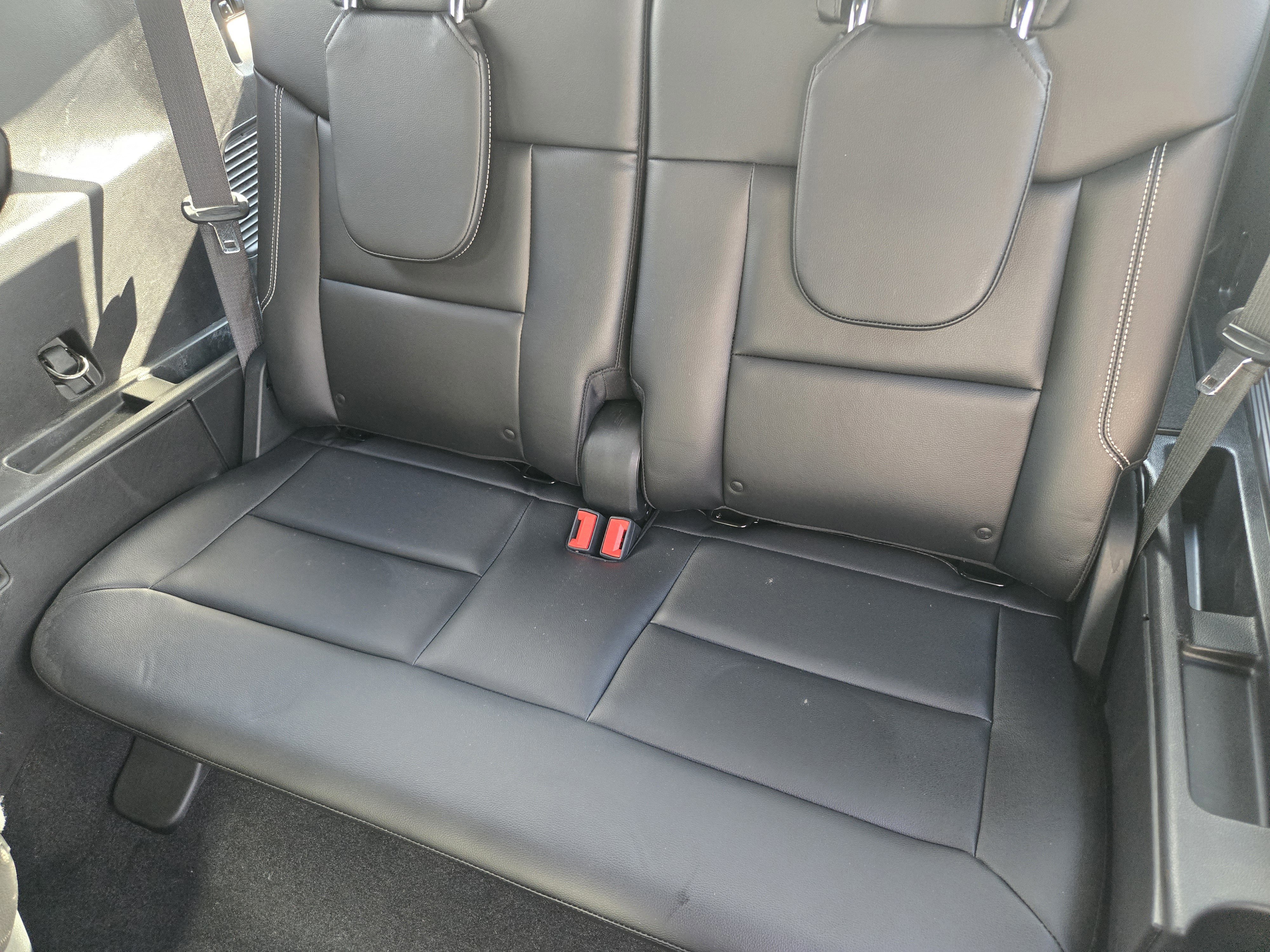 Certified 2021 Ford Explorer ST w/ Equipment Group 401A image 23