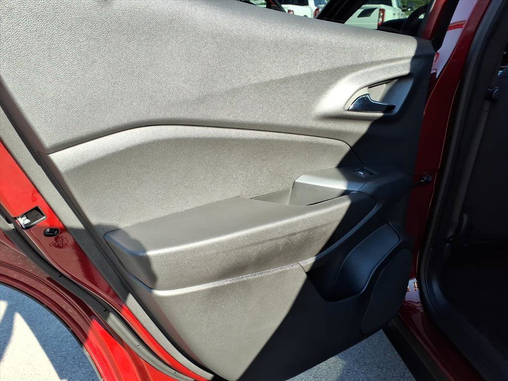 Used 2025 Chevrolet Trax LS image 13