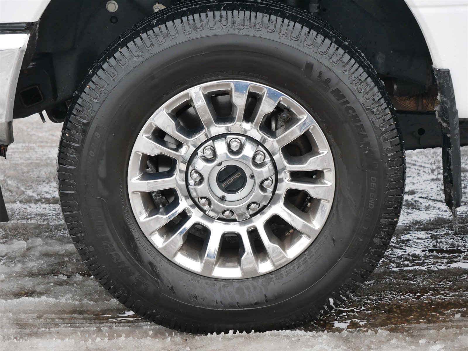 Certified 2022 Ford F250 XLT w/ XLT Premium Package image 9