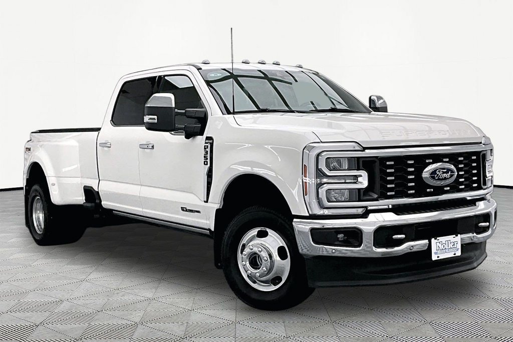 Certified 2024 Ford F350 King Ranch w/ Chrome Package AWD/4WD image 12