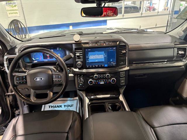Certified 2023 Ford F250 Lariat w/ Lariat Ultimate Package AWD/4WD image 15