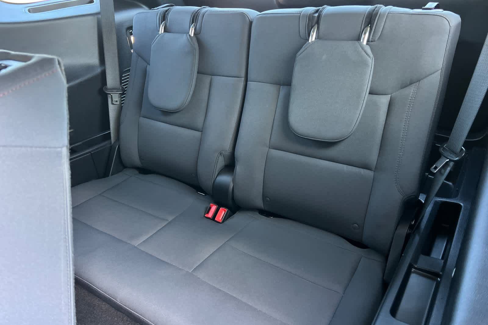 Certified 2025 Ford Explorer Active image 16