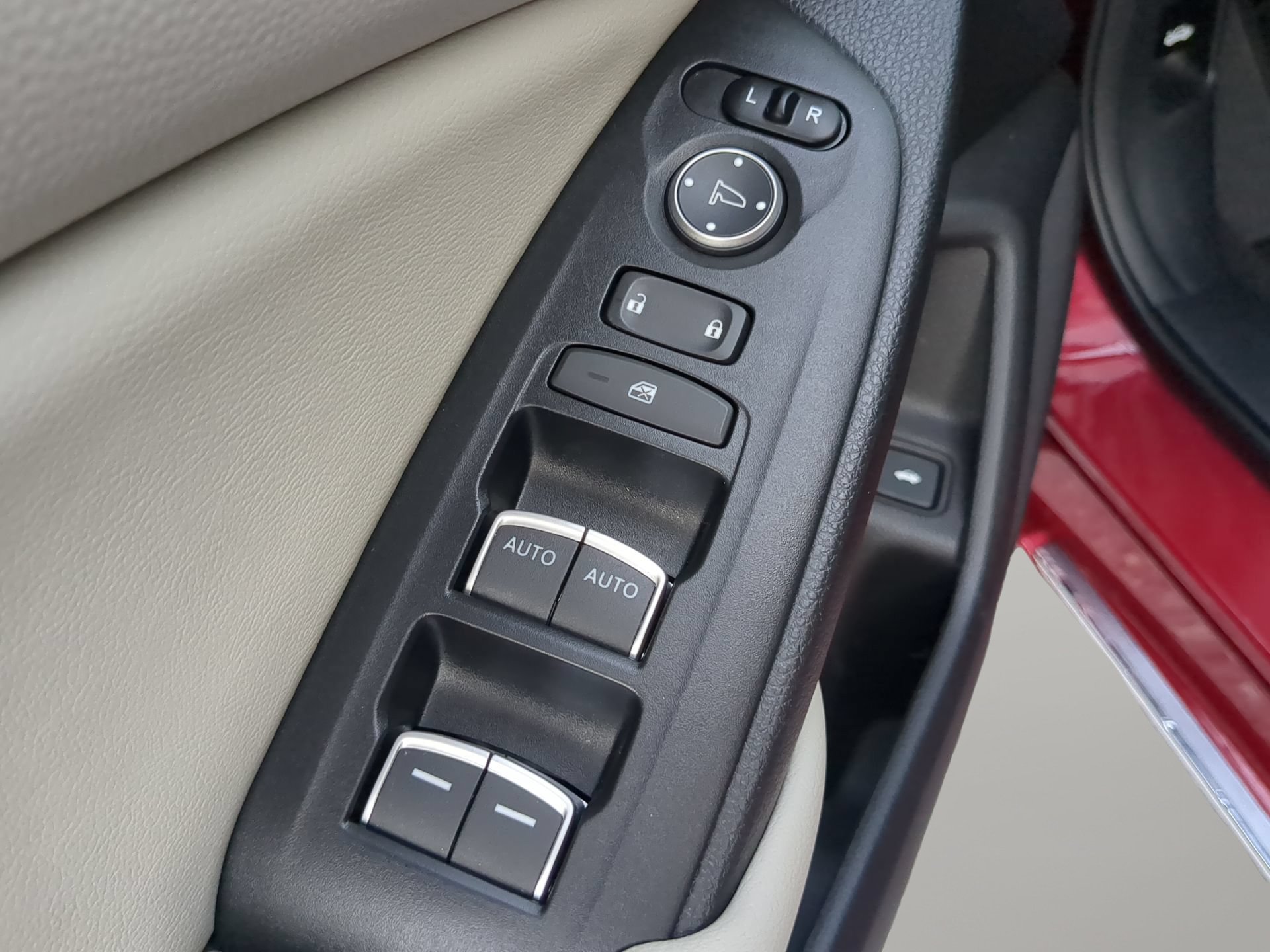 Used 2018 Honda Accord EX-L image 52