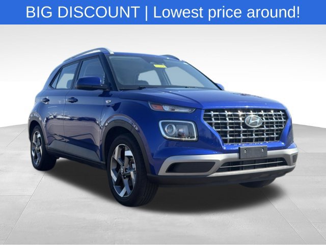 Used 2025 Hyundai Venue SEL
